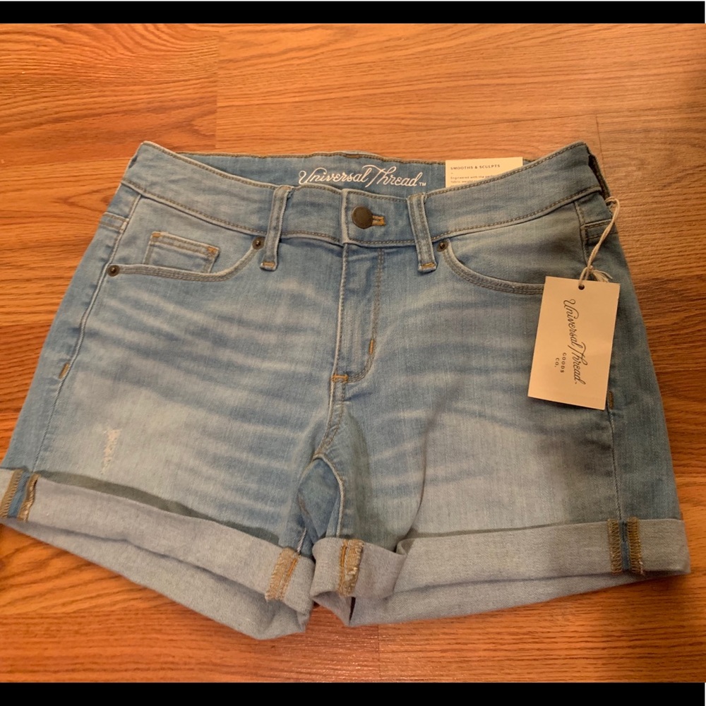 Universal Thread denim shorts, size 0 NWT